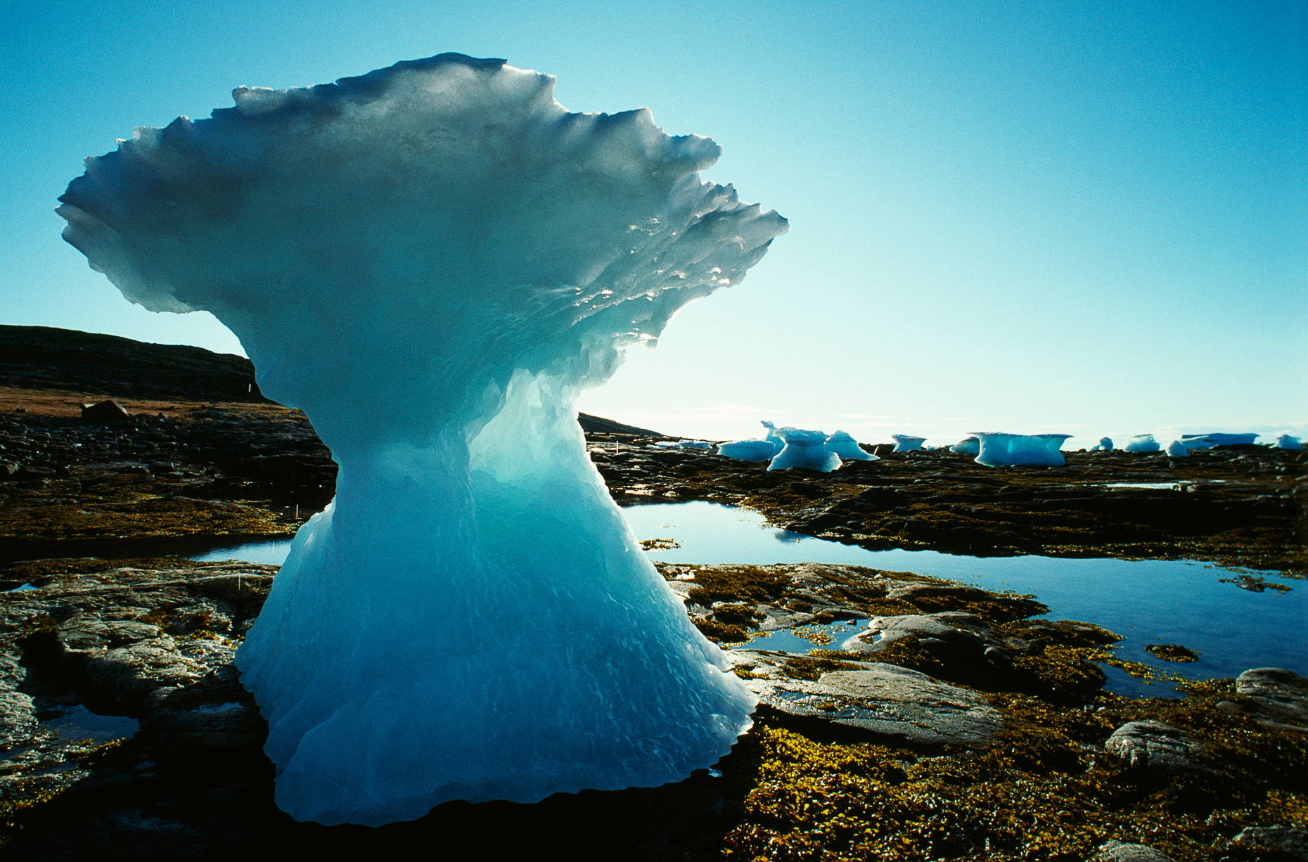 Sea ice (icebergs) stranded at low tide