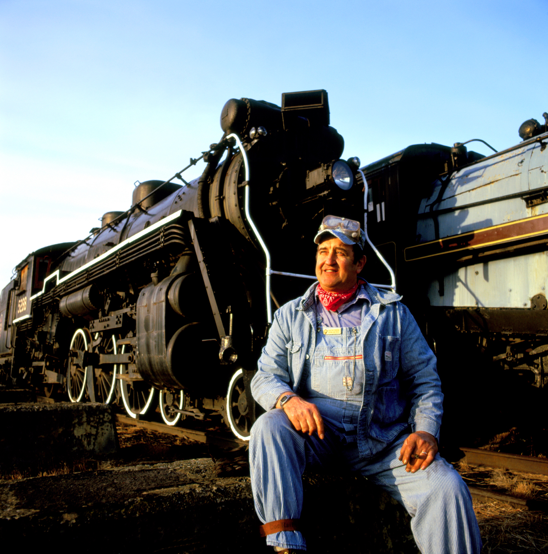 ENVIRONMENTAL PORTRAIT OF ENGINEER ROBERT PATTERSON, STEAMTOWN NATIONAL HISTORIC SITE